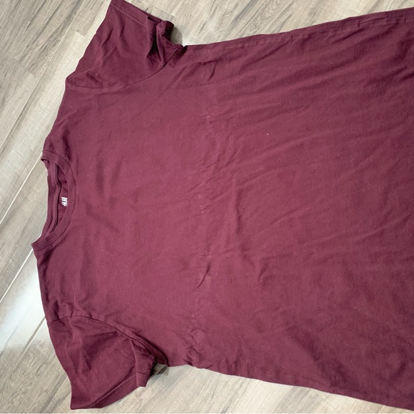 Selling 7 Plain T-Shirts - Picture 4 of 7